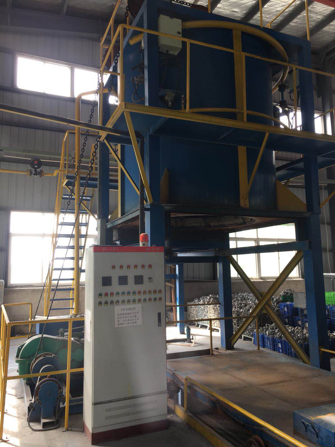 廠房、車(chē)間及辦公室圖片